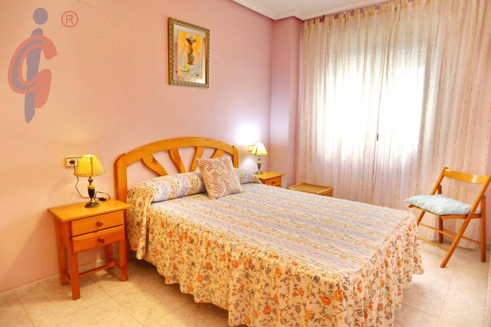 Apartamento de 2 habitaciones en Guardamar del Segura en venta con garaje - 153.000 € (Ref: 9784980)