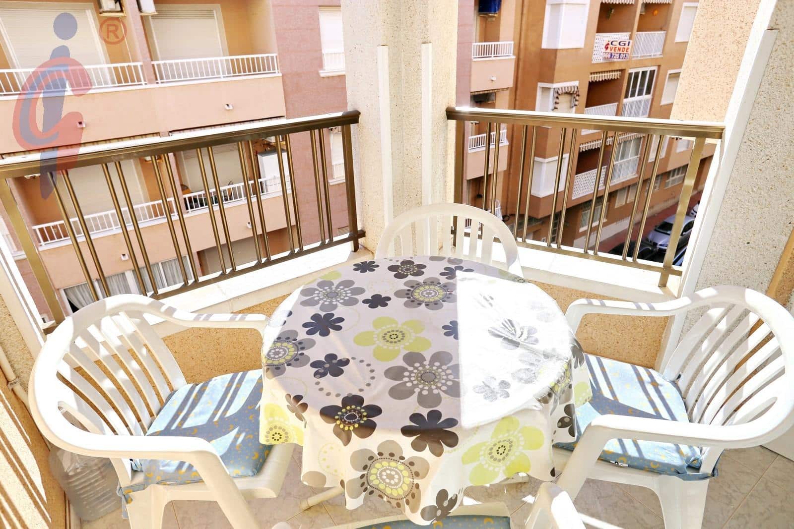 Apartamento de 2 habitaciones en Guardamar del Segura en venta con garaje - 153.000 € (Ref: 9784980)