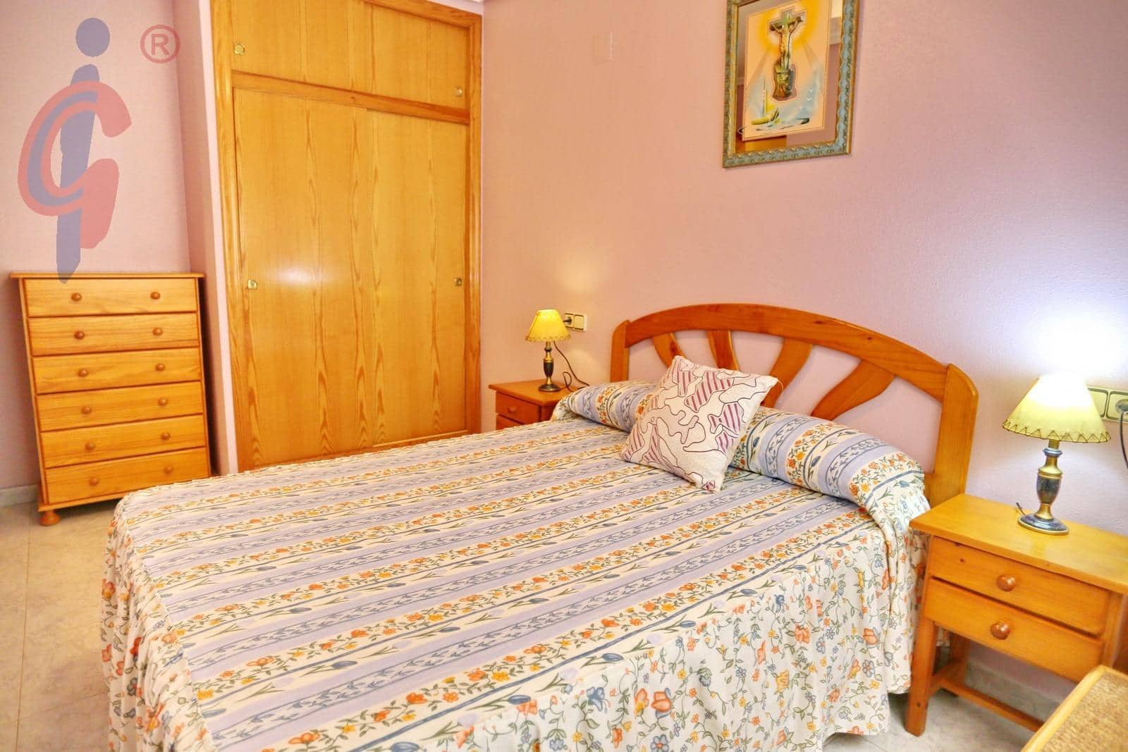 Apartamento de 2 habitaciones en Guardamar del Segura en venta con garaje - 153.000 € (Ref: 9784980)