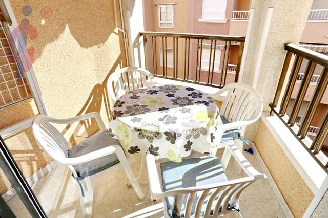 Apartamento de 2 habitaciones en Las Viñas, Guardamar del Segura en venta - 159.000 € (Ref: 9784980)