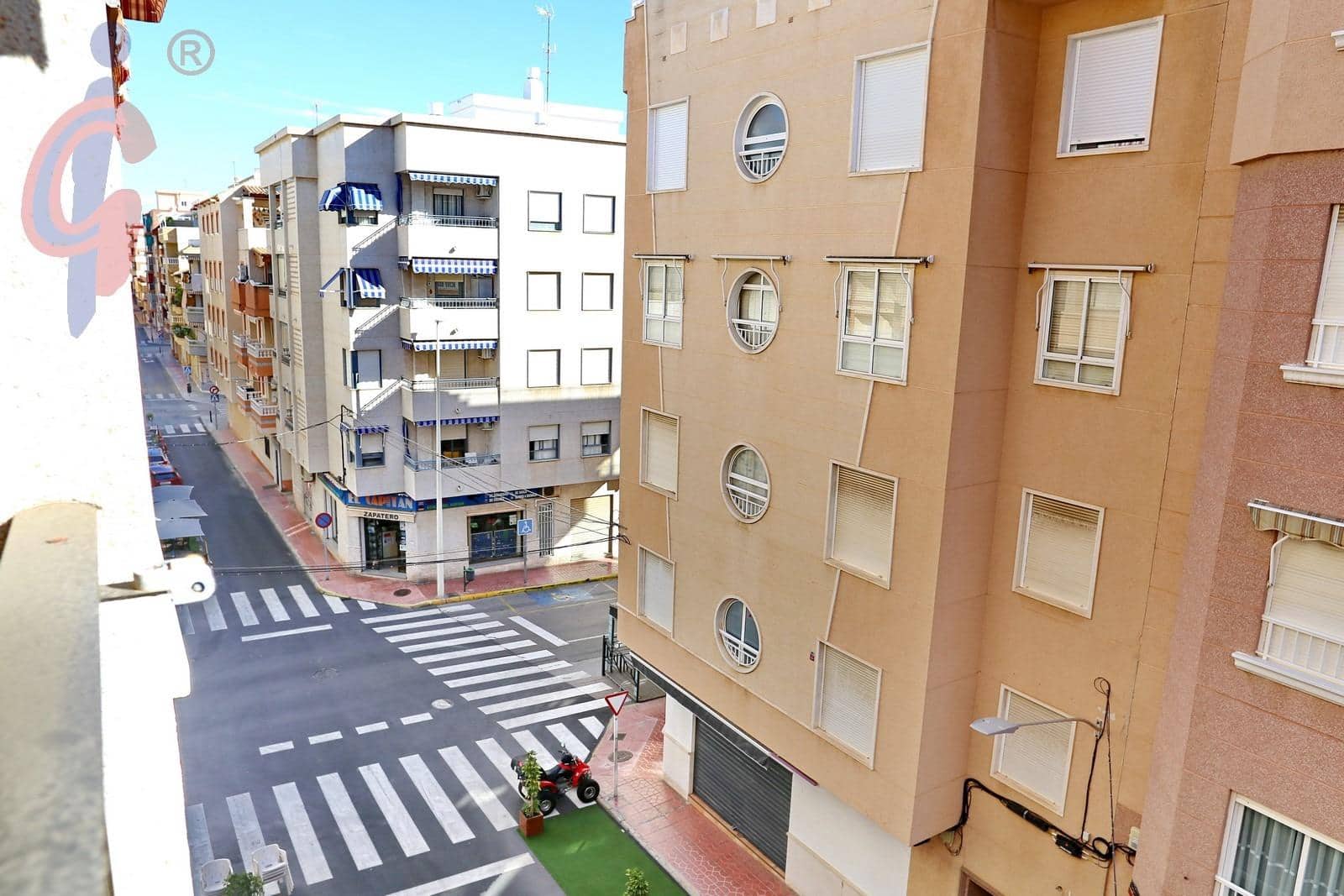 2 bedroom Apartment for sale in Guardamar del Segura with garage - € 159,000 (Ref: 9784980)