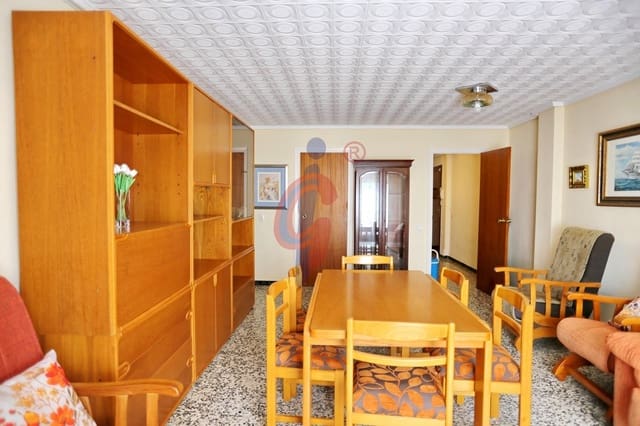 3 soverom Leilighet til leie i Zona Pueblo, Guardamar del Segura med garasje - € 875 (Ref: 9784981)