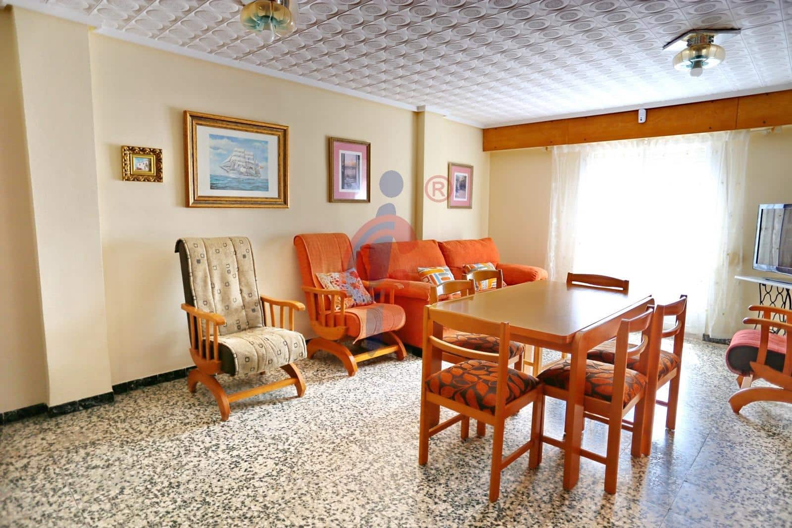 3 soverom Leilighet til leie i Guardamar del Segura med garasje - € 875 (Ref: 9784981)