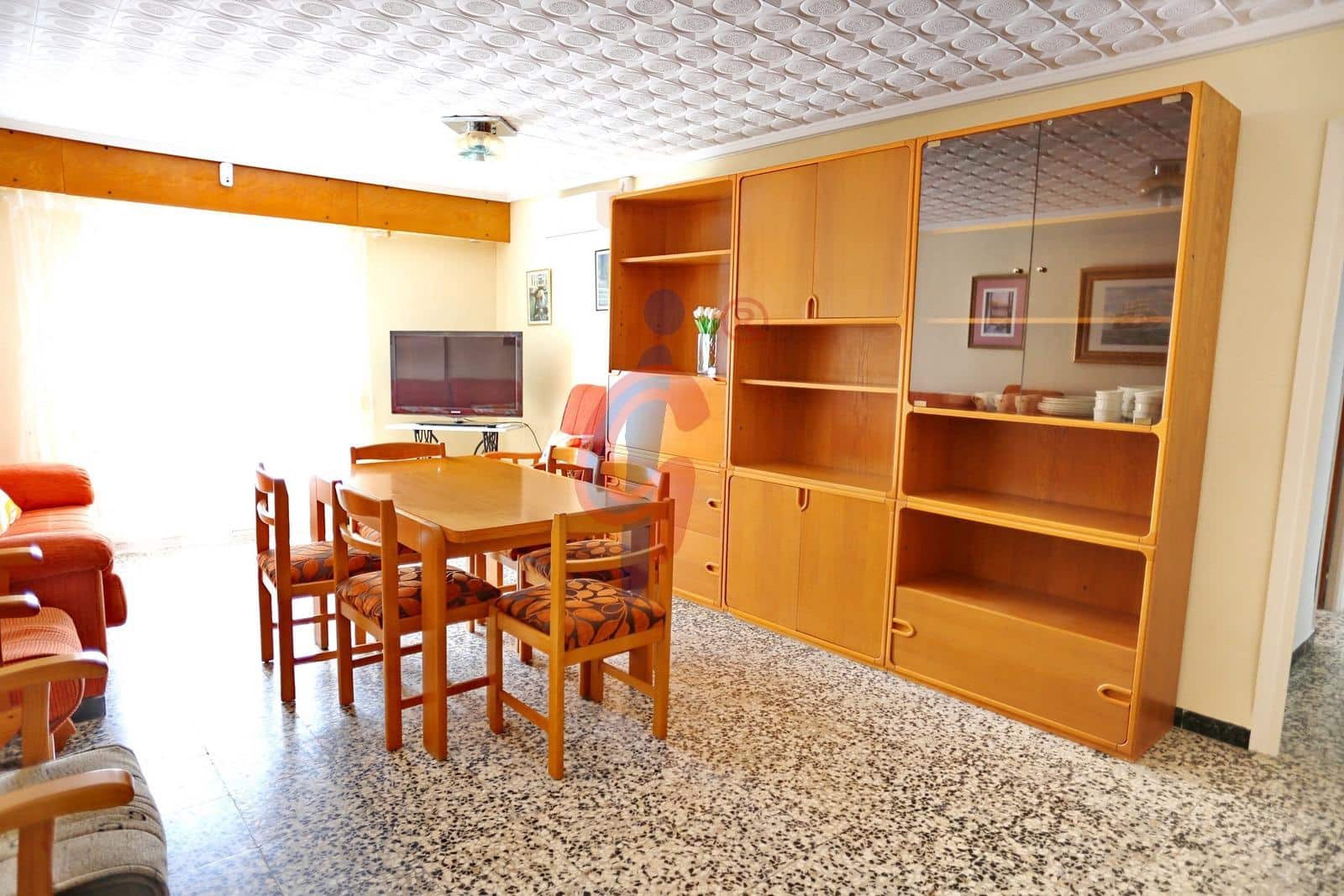 3 soverom Leilighet til leie i Guardamar del Segura med garasje - € 875 (Ref: 9784981)