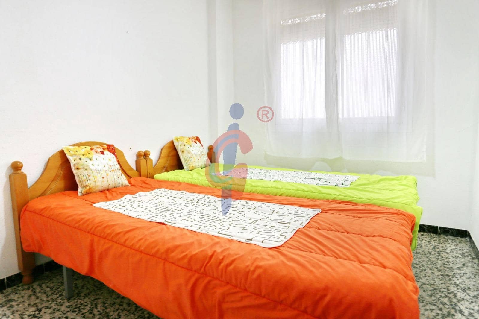 3 soverom Leilighet til leie i Guardamar del Segura med garasje - € 875 (Ref: 9784981)