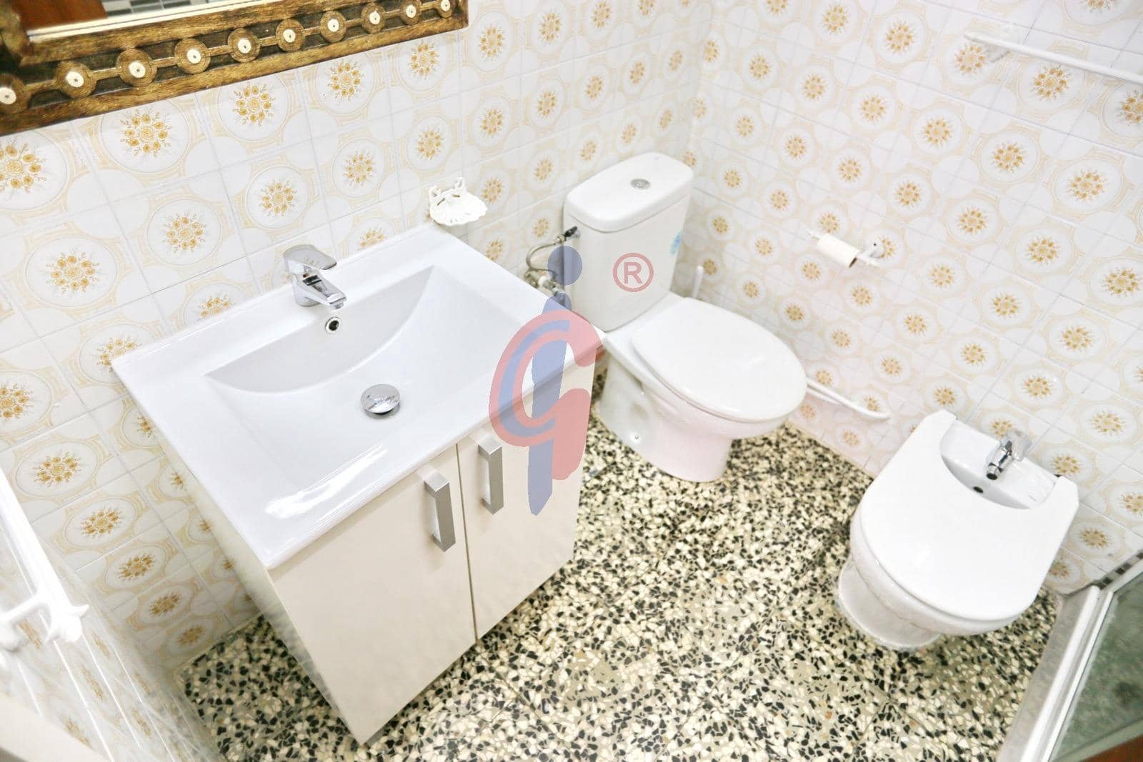 3 soverom Leilighet til leie i Guardamar del Segura med garasje - € 875 (Ref: 9784981)