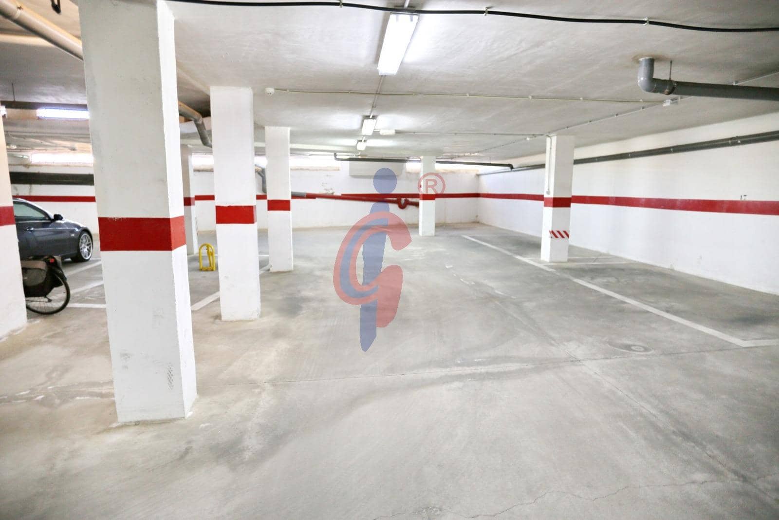 2 soverom Leilighet til salgs i Guardamar del Segura med svømmebasseng garasje - € 146 000 (Ref: 9784982)