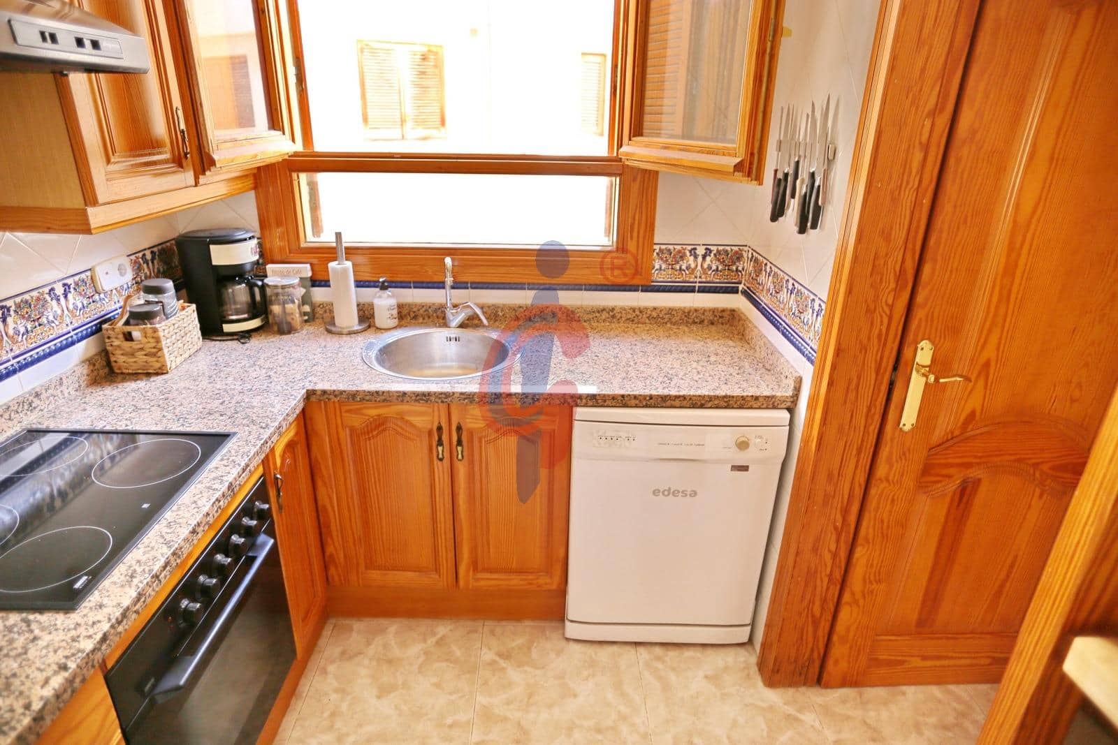 3 soverom Rekkehus til salgs i Guardamar del Segura med garasje - € 395 000 (Ref: 9791153)