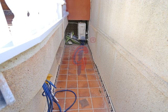 3 sovrum Radhus till salu i El Moncayo - El Pòrtic, Guardamar del Segura med garage - 395 000 € (Ref: 9791153)