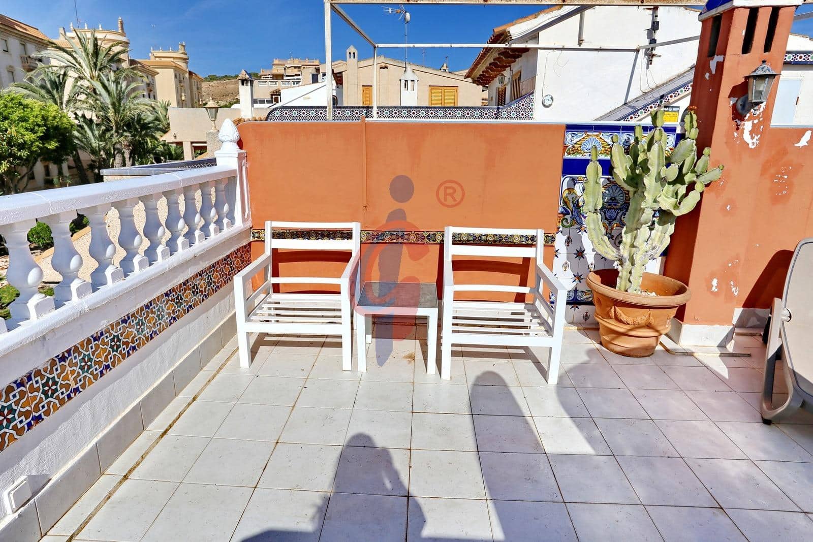 3 soverom Rekkehus til salgs i Guardamar del Segura med garasje - € 395 000 (Ref: 9791153)