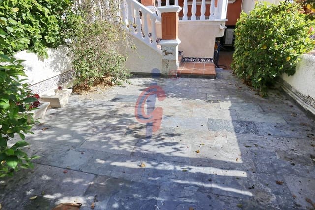 3 sovrum Radhus till salu i El Moncayo - El Pòrtic, Guardamar del Segura med garage - 395 000 € (Ref: 9791153)