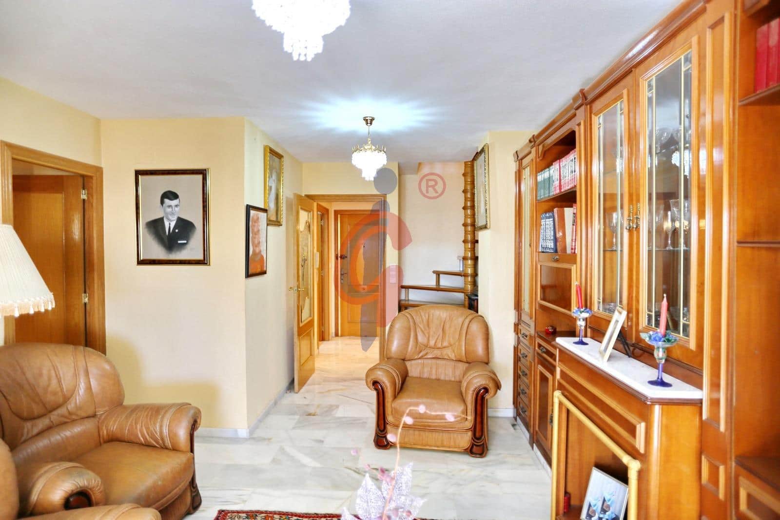 3 sypialnia Penthouse na sprzedaż w Guardamar del Segura z garażem - 325 000 € (Ref: 9794761)