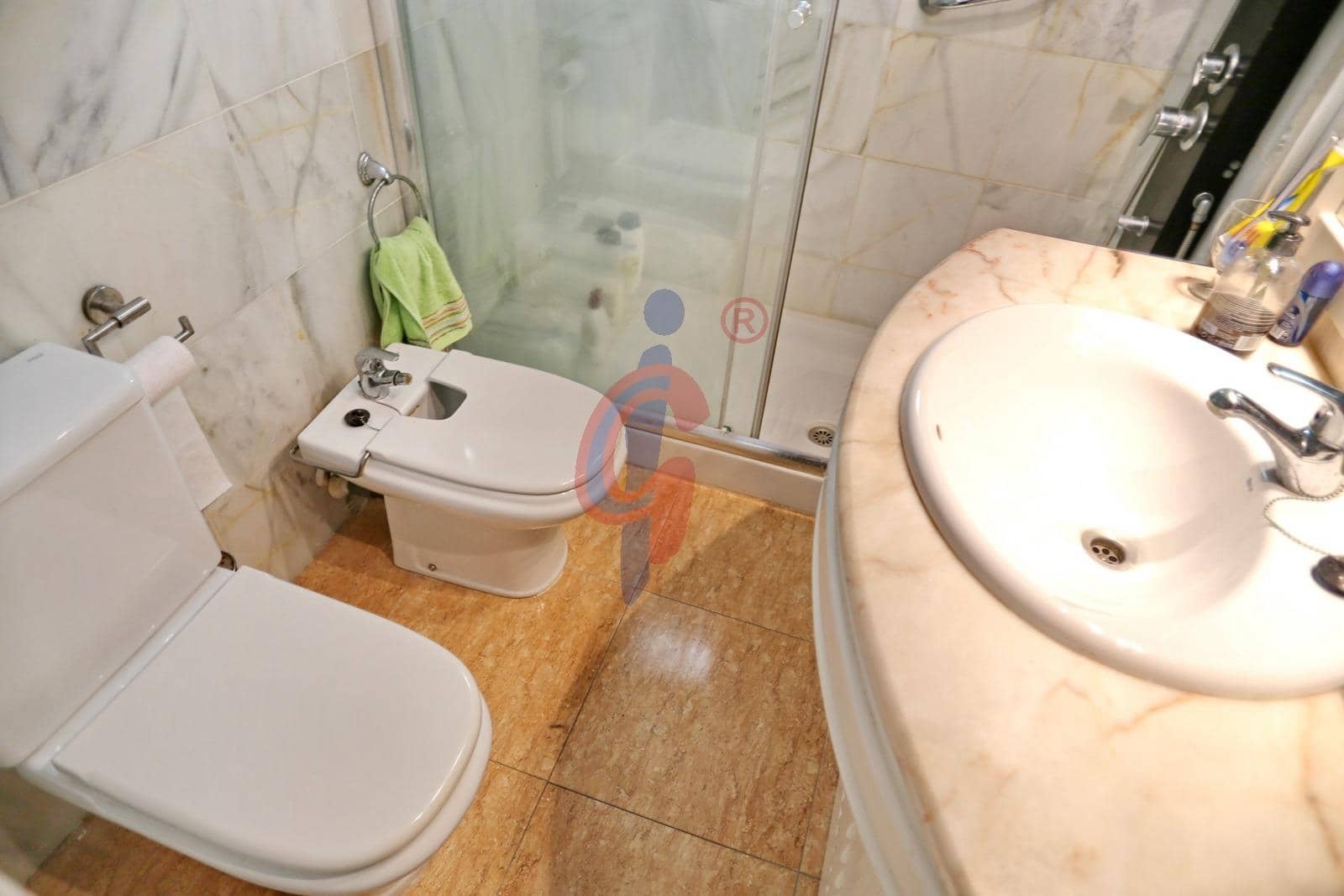 3 sypialnia Penthouse na sprzedaż w Guardamar del Segura z garażem - 325 000 € (Ref: 9794761)