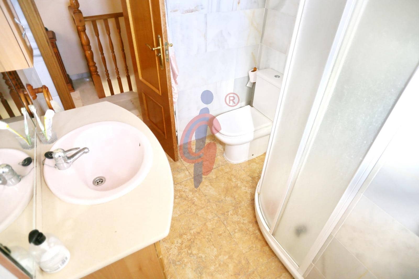 3 sovrum Takvåning till salu i Guardamar del Segura med garage - 325 000 € (Ref: 9794761)