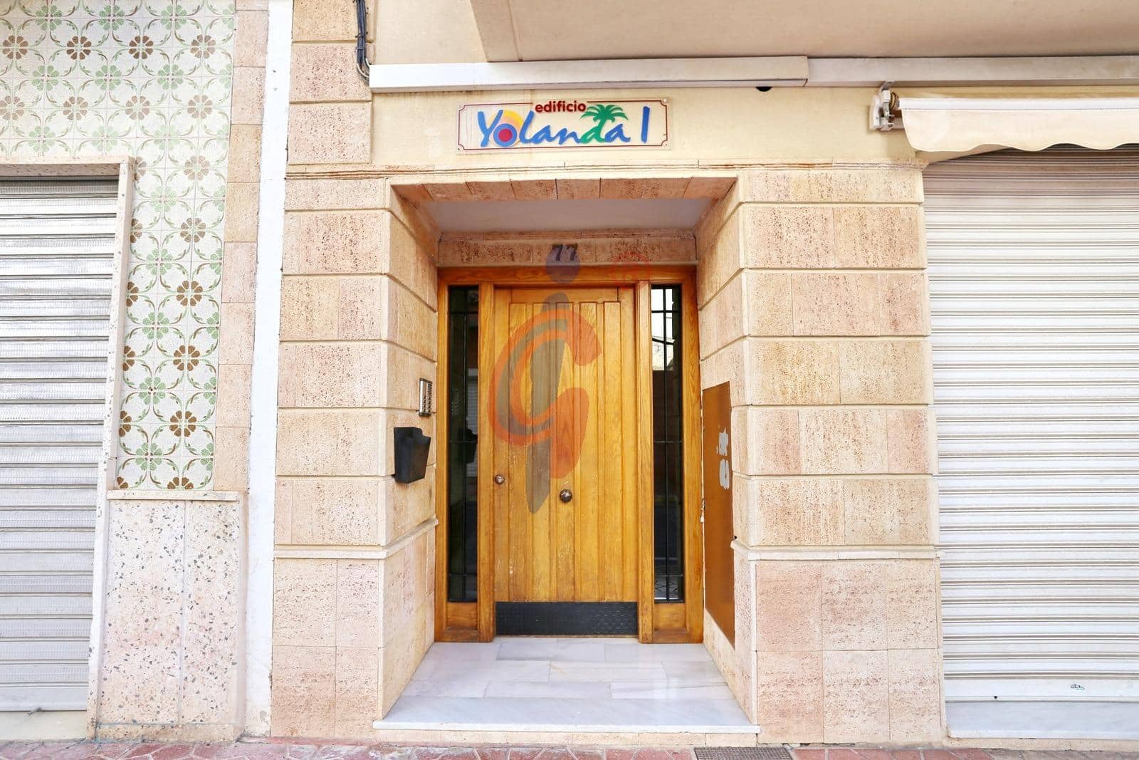 3 sovrum Takvåning till salu i Guardamar del Segura med garage - 325 000 € (Ref: 9794761)