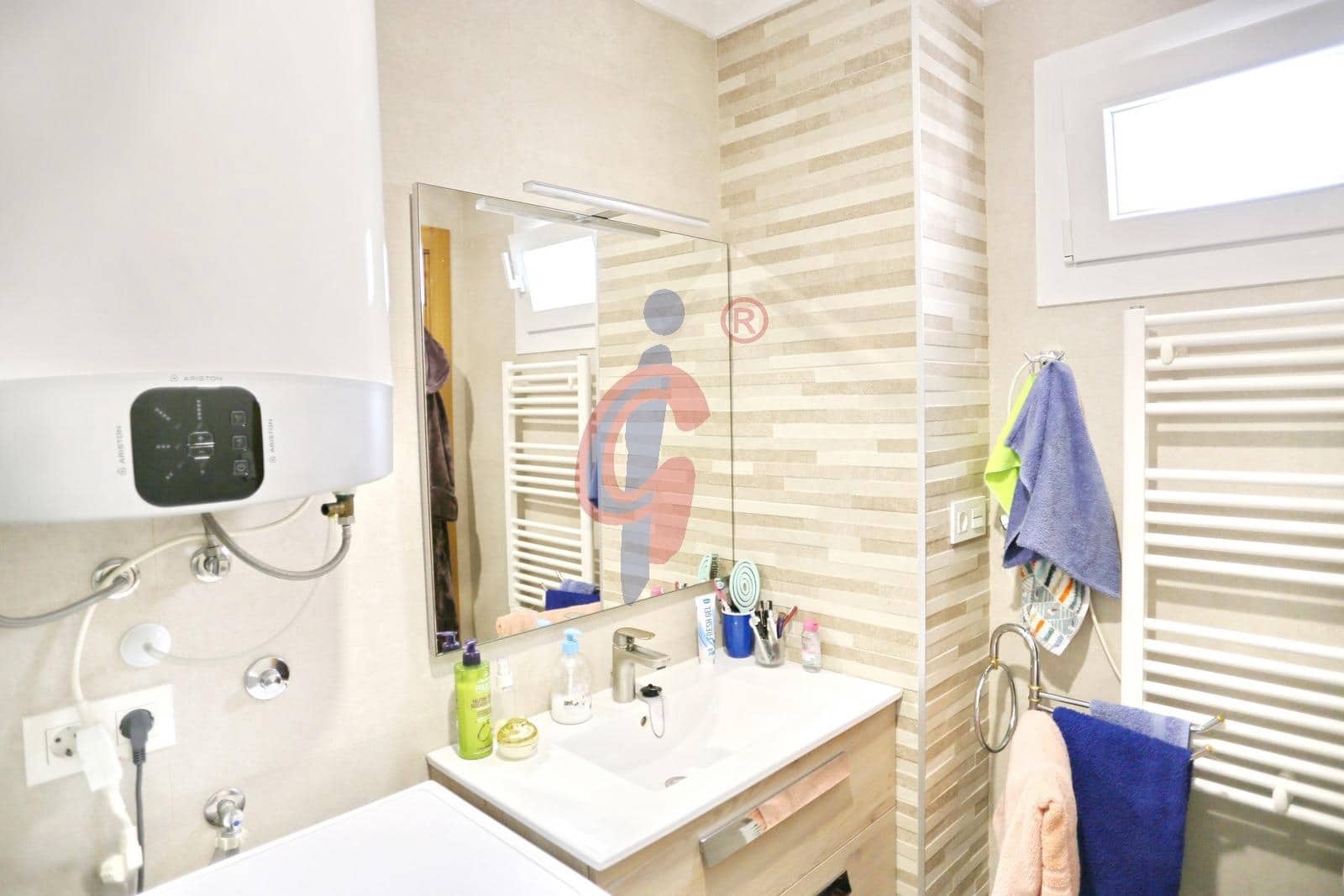 2 slaapkamer Appartement te koop in Guardamar del Segura - € 175.000 (Ref: 9804399)