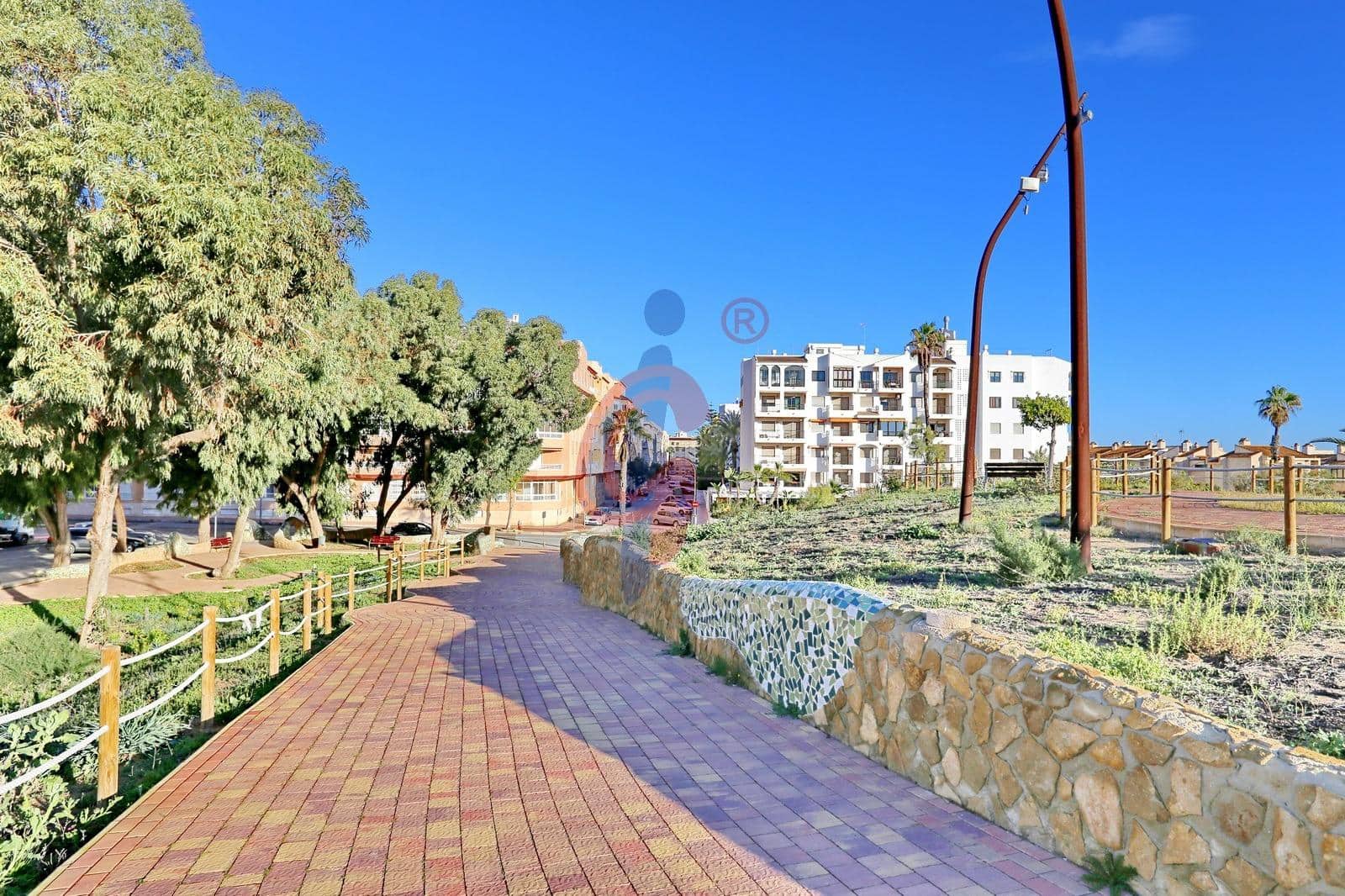 2 slaapkamer Appartement te koop in Guardamar del Segura - € 175.000 (Ref: 9804399)