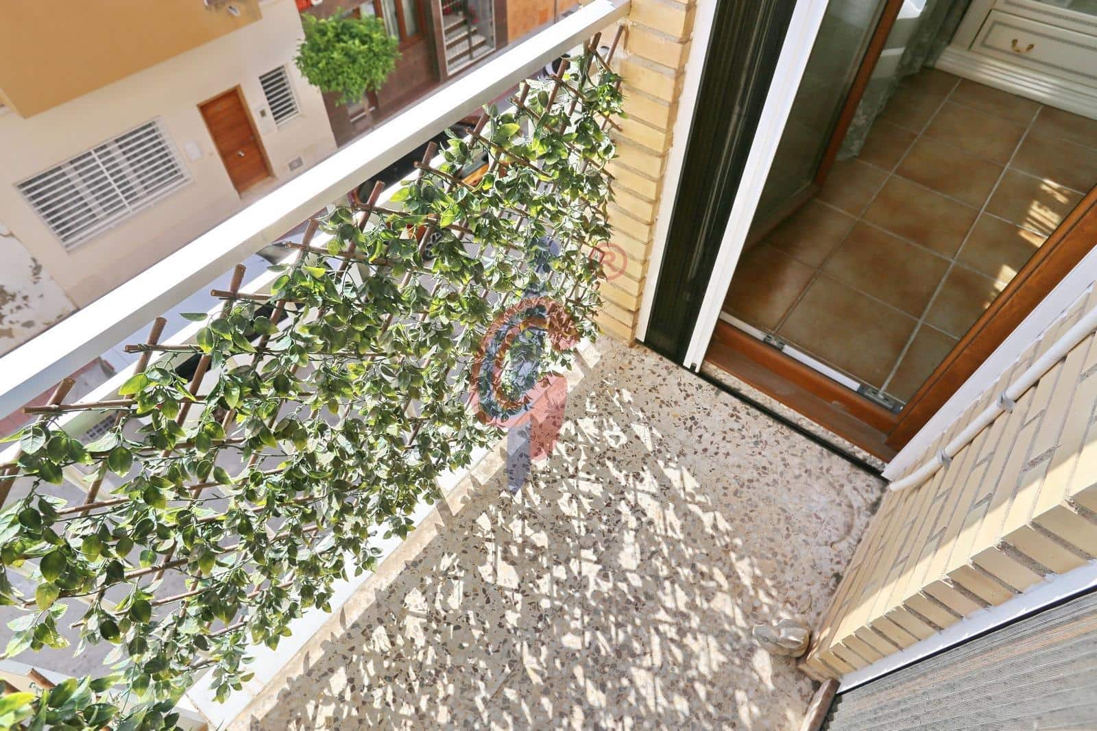 2 sypialnia Apartament na sprzedaż w Guardamar del Segura - 175 000 € (Ref: 9804399)