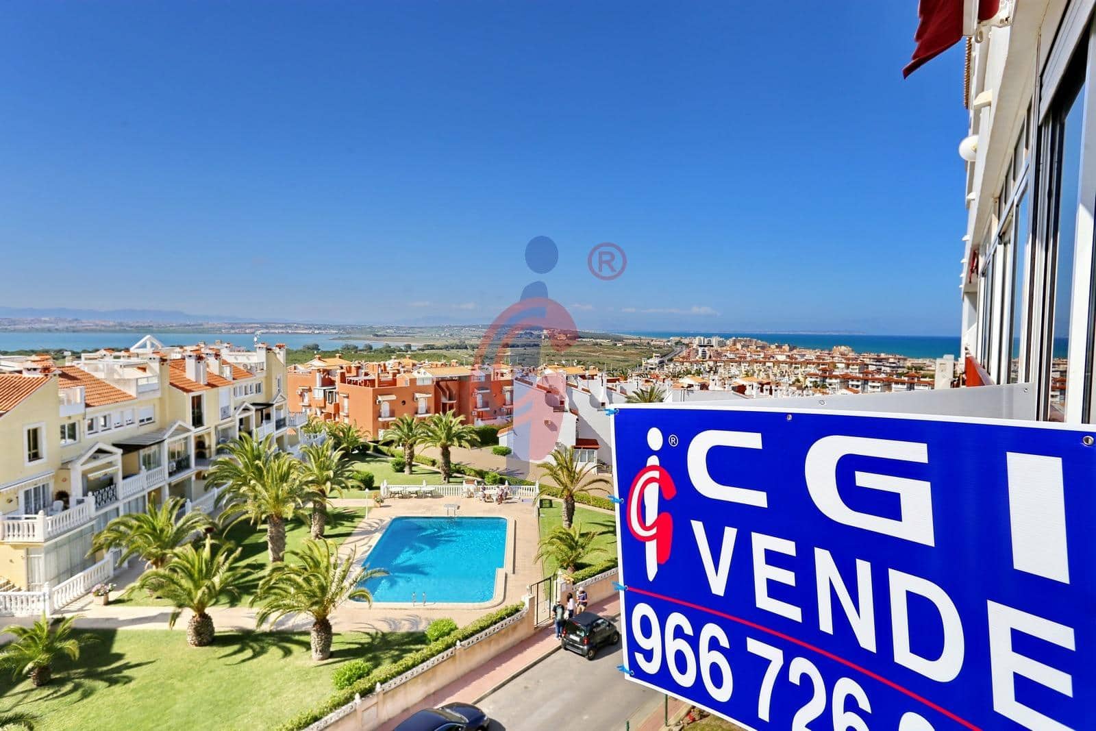 Studio til salg i La Mata med swimmingpool - € 78.500 (Ref: 9806558)