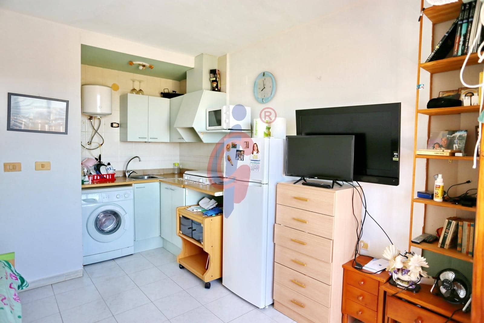 Studio til salg i La Mata med swimmingpool - € 78.500 (Ref: 9806558)