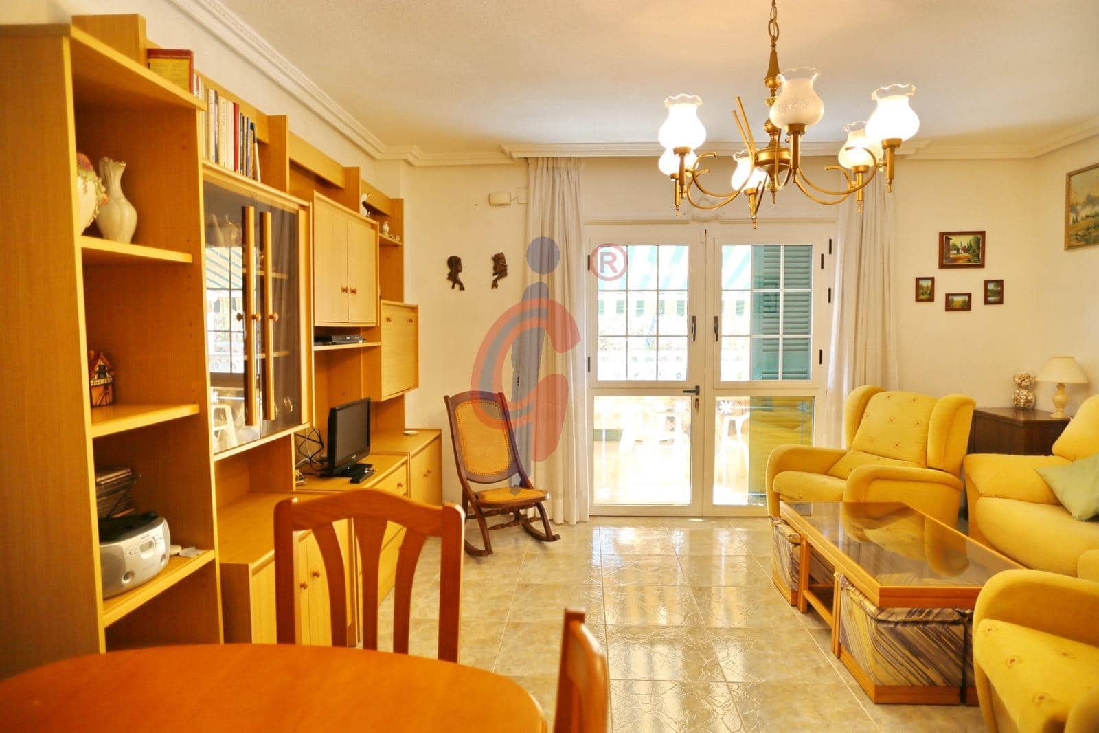 2 Zimmer Reihenhaus zu vermieten in Guardamar del Segura mit Garage - 1.000 € (Ref: 9806559)