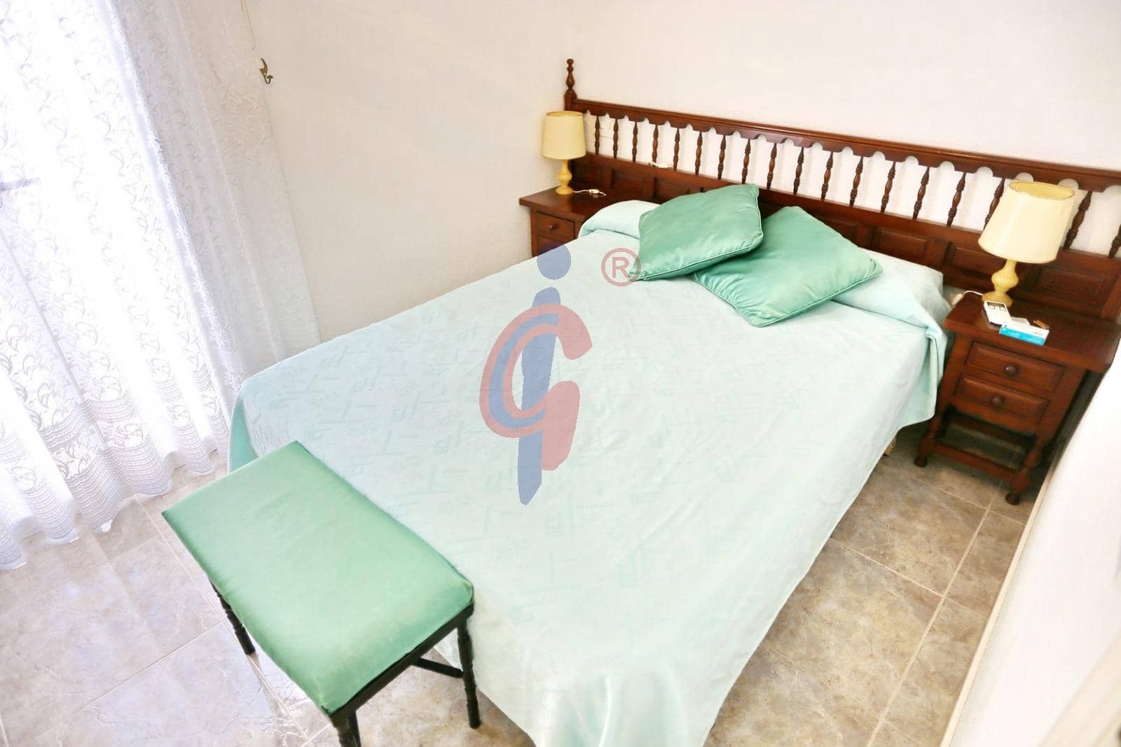 2 Zimmer Reihenhaus zu vermieten in Guardamar del Segura mit Garage - 1.000 € (Ref: 9806559)