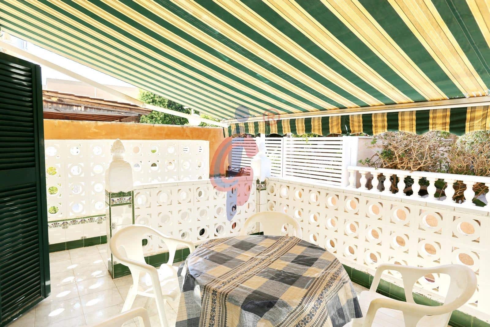 2 Zimmer Reihenhaus zu vermieten in Guardamar del Segura mit Garage - 1.000 € (Ref: 9806559)