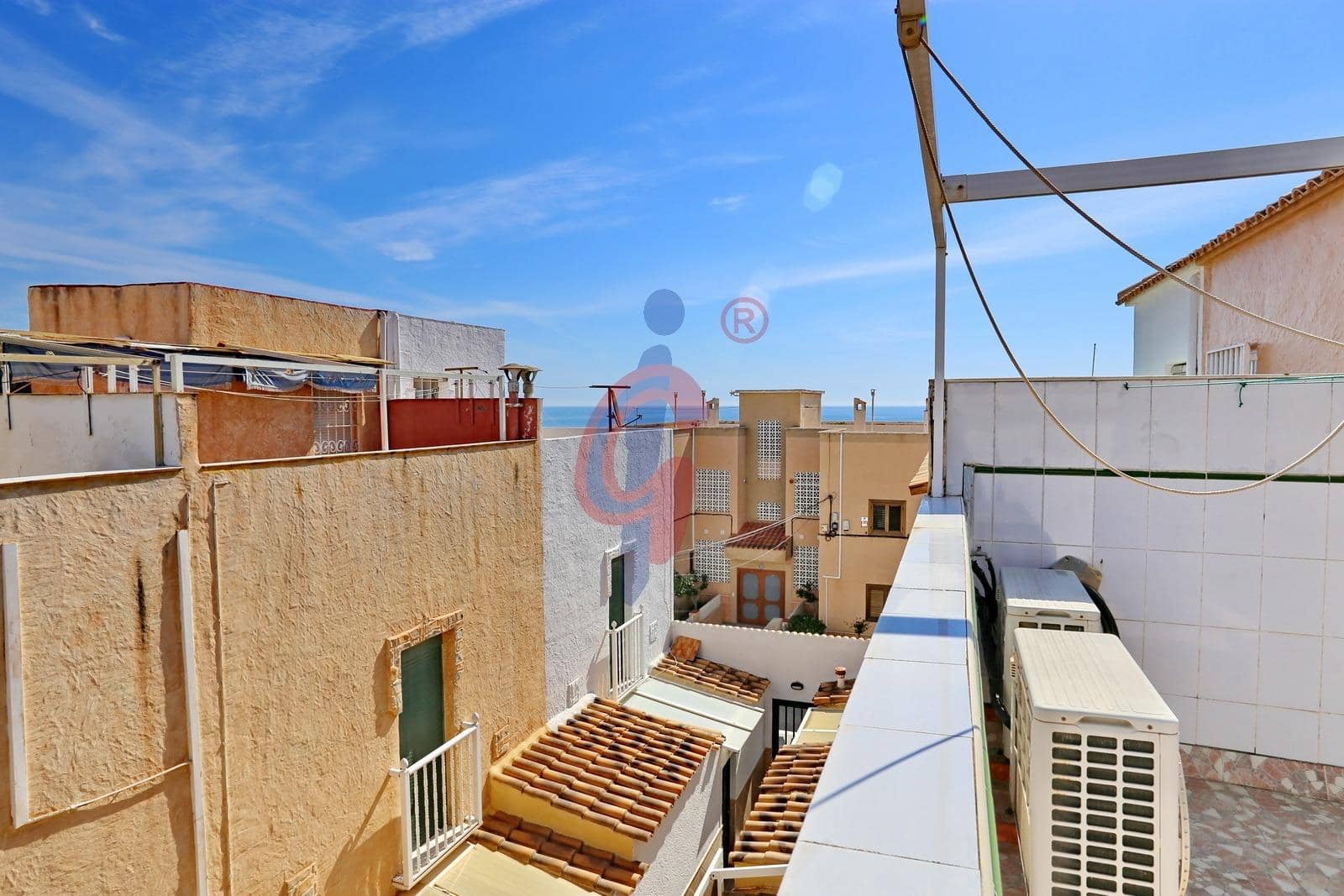 2 Zimmer Reihenhaus zu vermieten in Guardamar del Segura mit Garage - 1.000 € (Ref: 9806559)