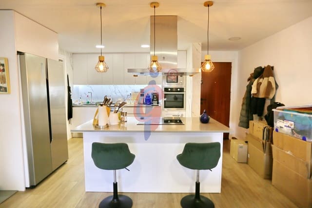3 Zimmer Apartment zu verkaufen in Zona Pueblo, Guardamar del Segura mit Garage - 220.000 € (Ref: 9808075)