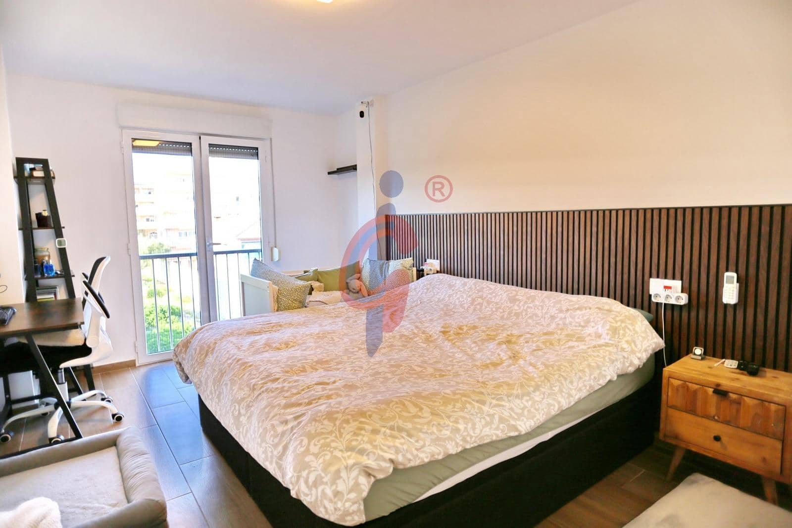 3 Zimmer Apartment zu verkaufen in Guardamar del Segura mit Garage - 220.000 € (Ref: 9808075)