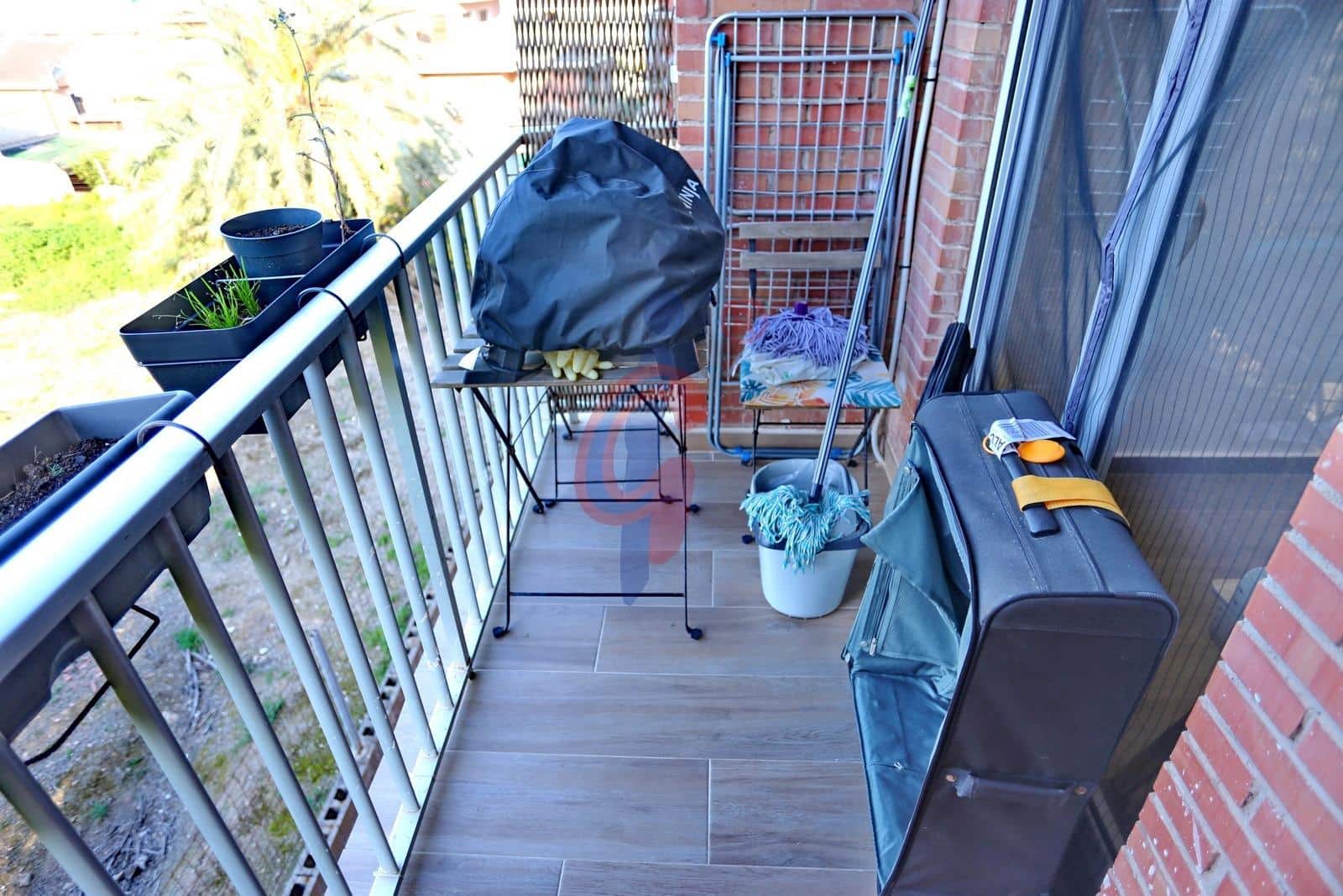 3 Zimmer Apartment zu verkaufen in Guardamar del Segura mit Garage - 220.000 € (Ref: 9808075)