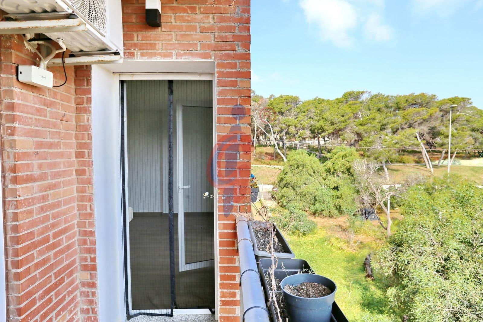 3 quarto Apartamento para venda em Guardamar del Segura com garagem - 199 950 € (Ref: 9808075)