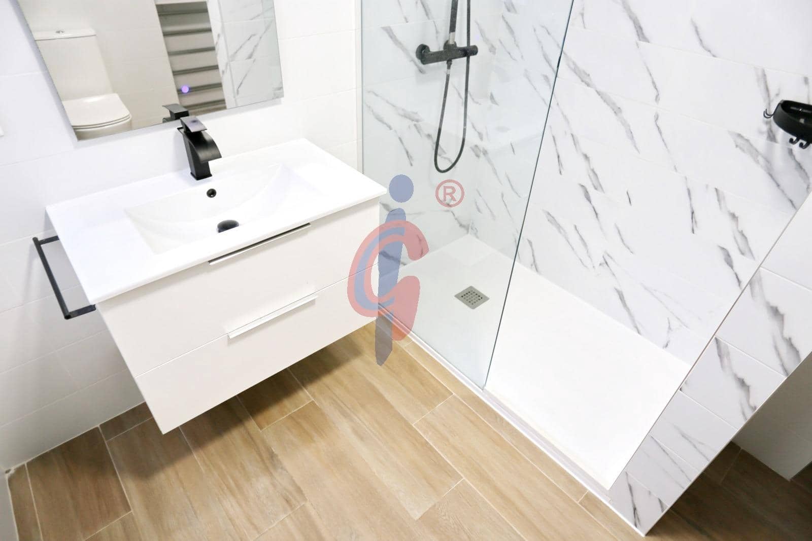 3 quarto Apartamento para venda em Guardamar del Segura com garagem - 199 950 € (Ref: 9808075)
