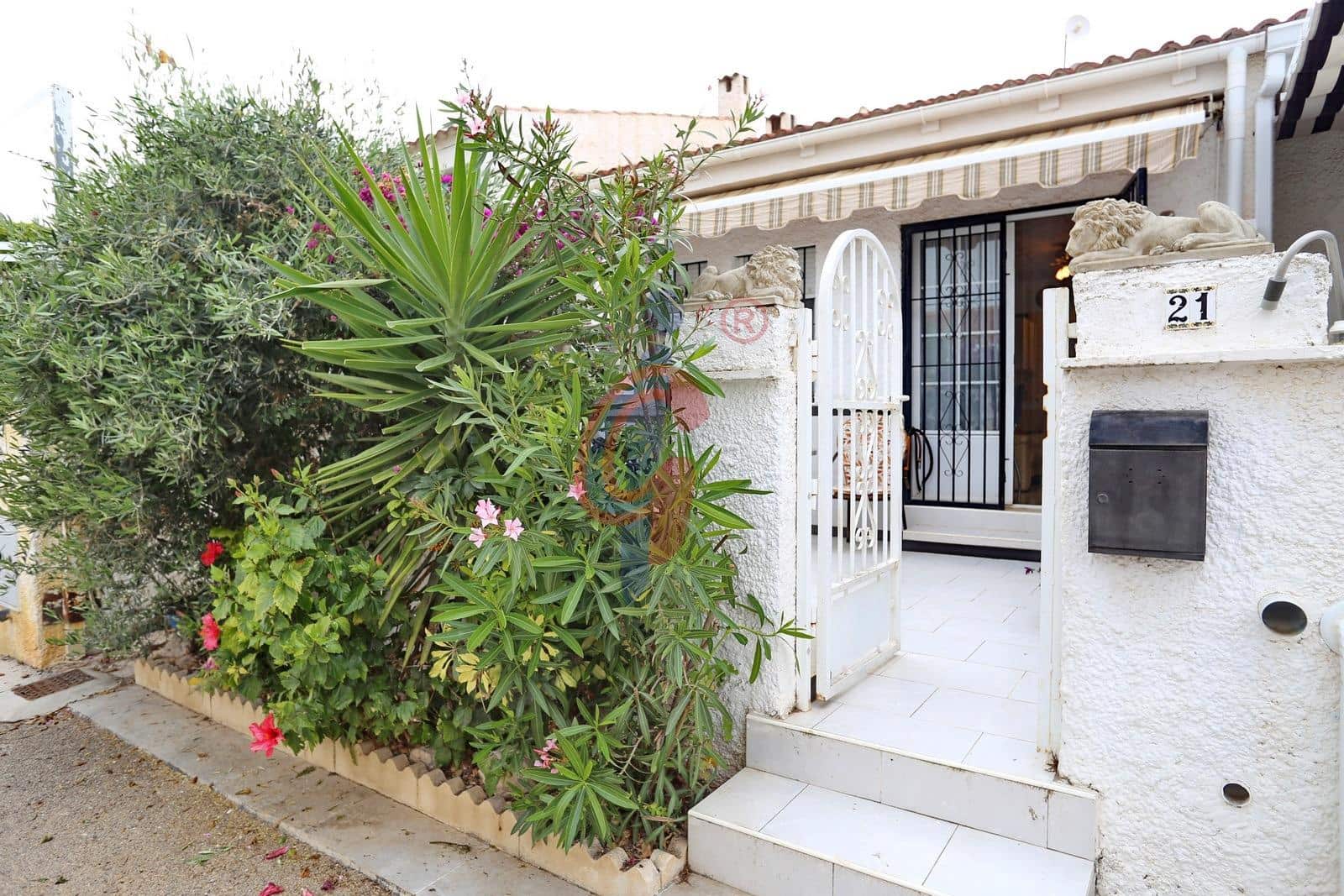 2 chambre Bungalow à vendre à Guardamar del Segura - 137 750 € (Ref: 9812240)