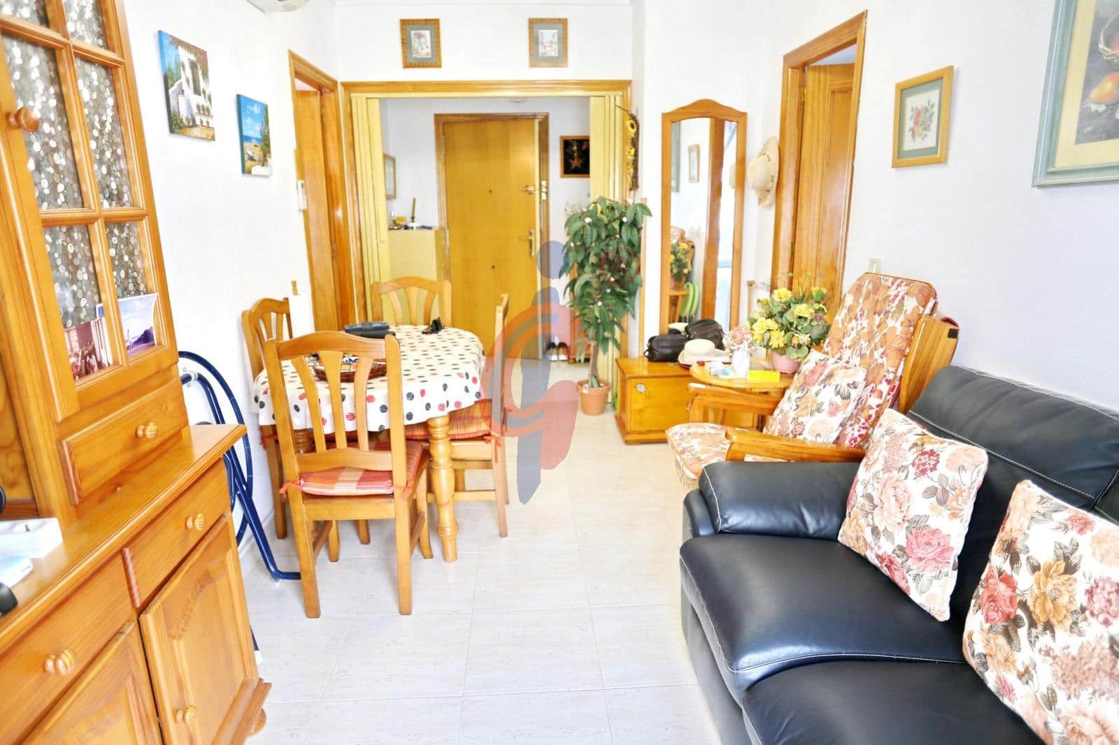 2 bedroom Flat for sale in Guardamar del Segura with pool - € 139,950 (Ref: 9836425)