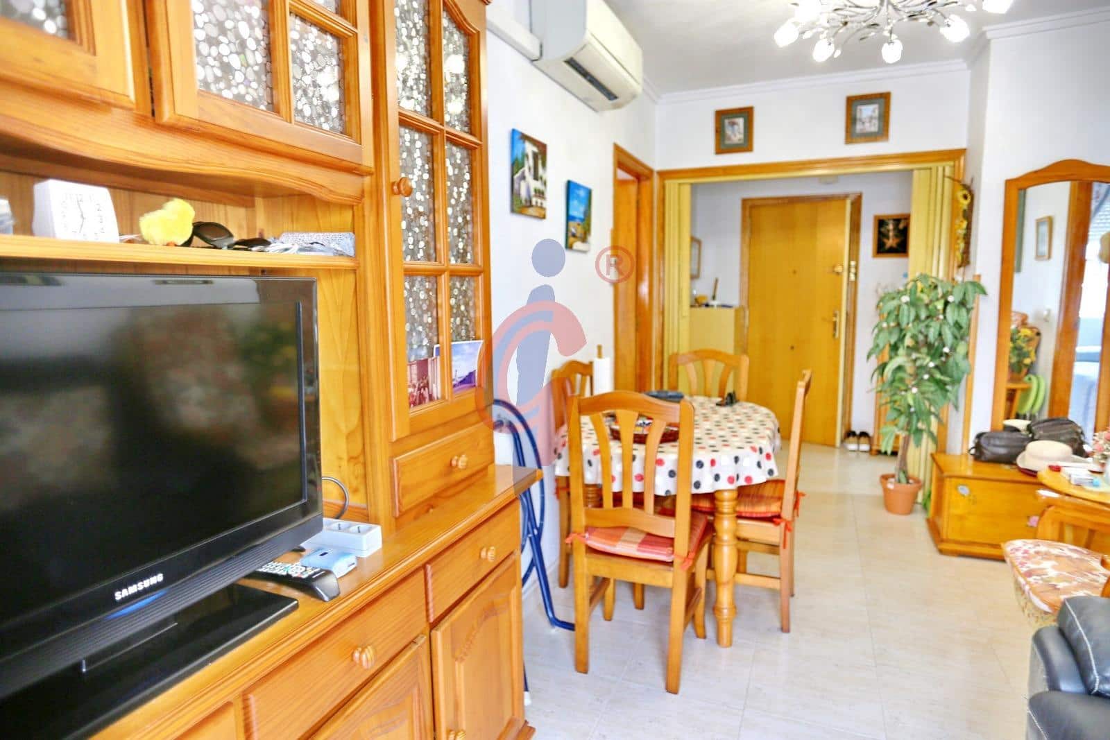 2 bedroom Flat for sale in Guardamar del Segura with pool - € 139,950 (Ref: 9836425)