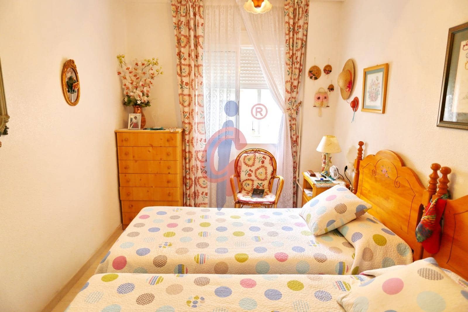 2 bedroom Flat for sale in Guardamar del Segura with pool - € 139,950 (Ref: 9836425)