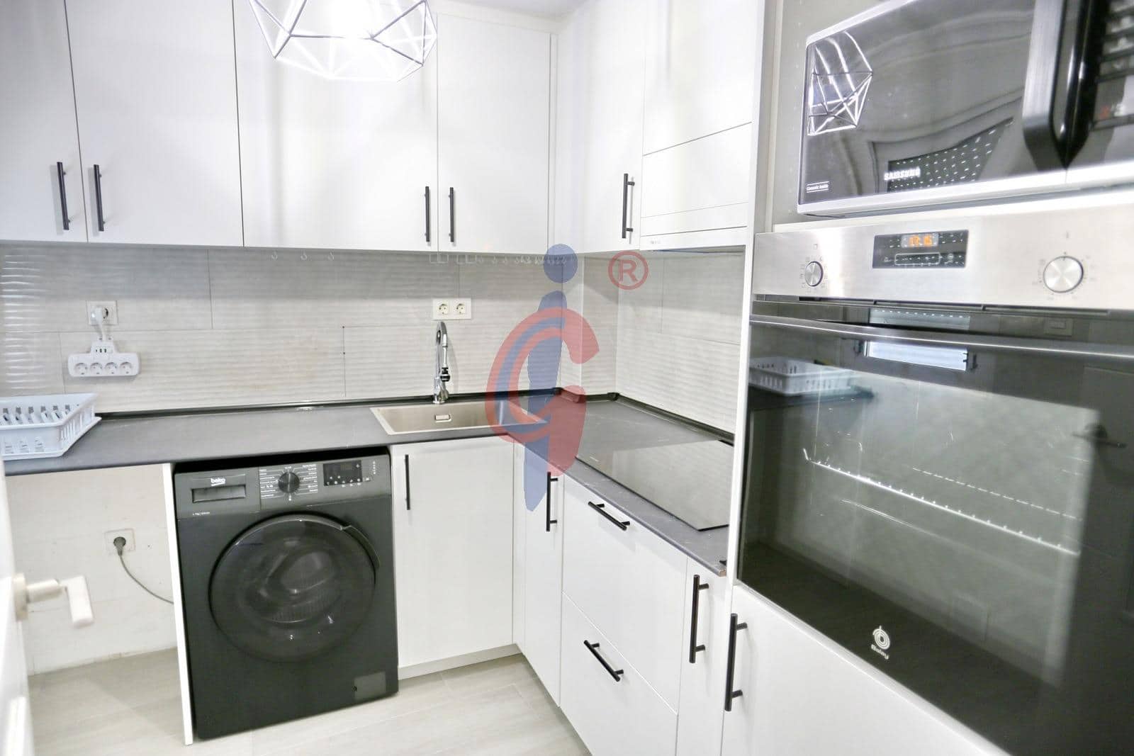 2 bedroom Apartment for sale in Guardamar del Segura - € 175,000 (Ref: 9846526)