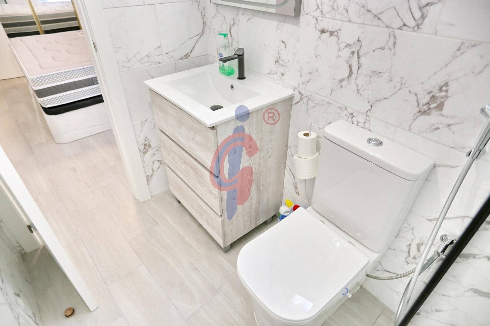 2 bedroom Apartment for sale in Guardamar del Segura - € 175,000 (Ref: 9846526)