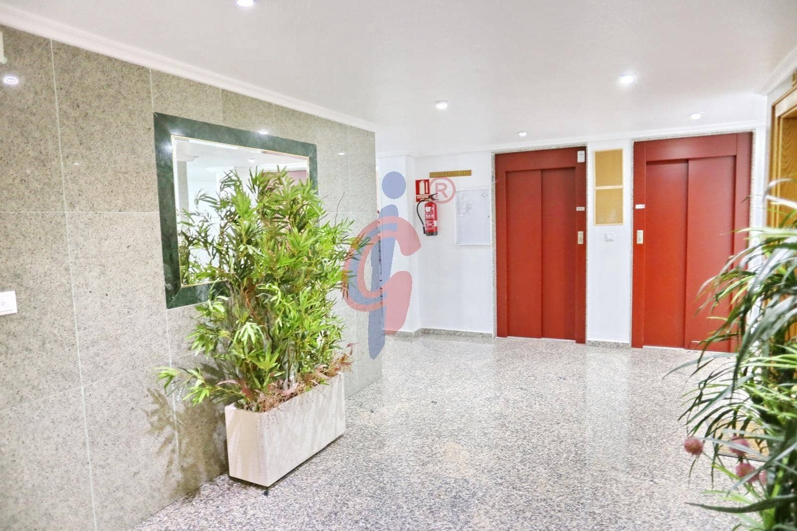 2 bedroom Apartment for sale in Guardamar del Segura - € 175,000 (Ref: 9846526)