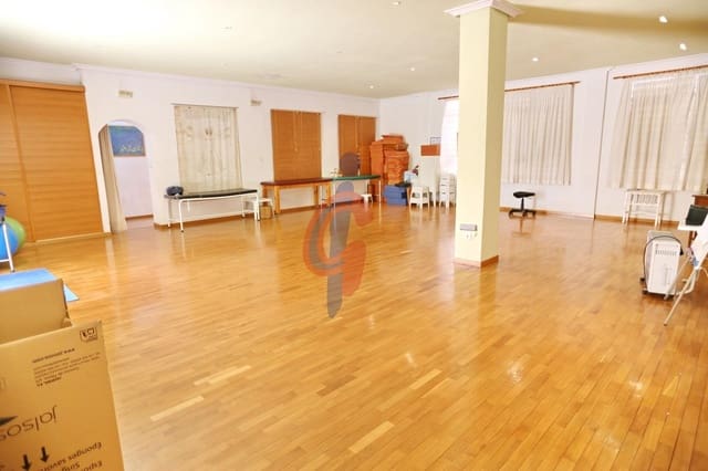 3 soveværelse Erhverv til salg i Zona Pueblo, Guardamar del Segura - € 357.000 (Ref: 9851881)