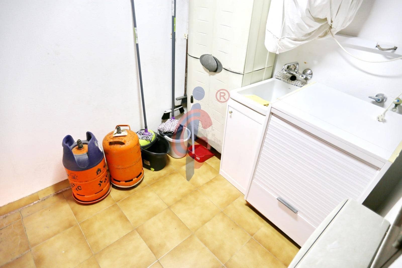 4 slaapkamer Appartement te koop in Guardamar del Segura - € 319.990 (Ref: 9860209)