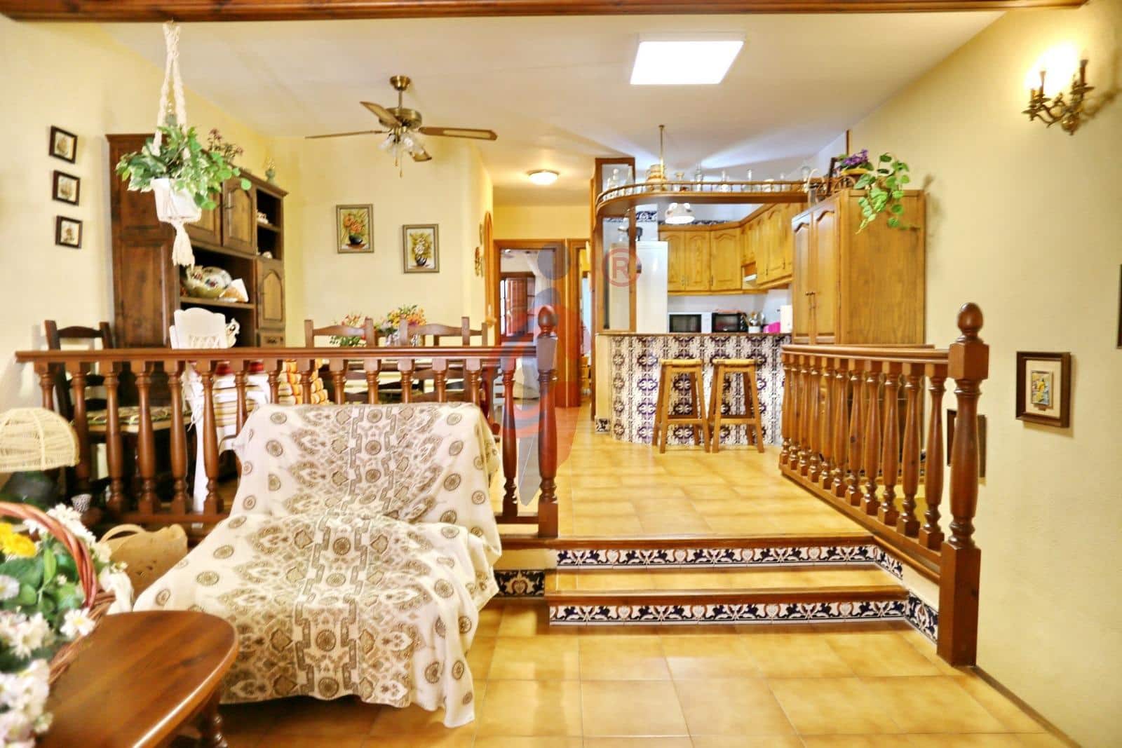 4 slaapkamer Appartement te koop in Guardamar del Segura - € 319.990 (Ref: 9860209)