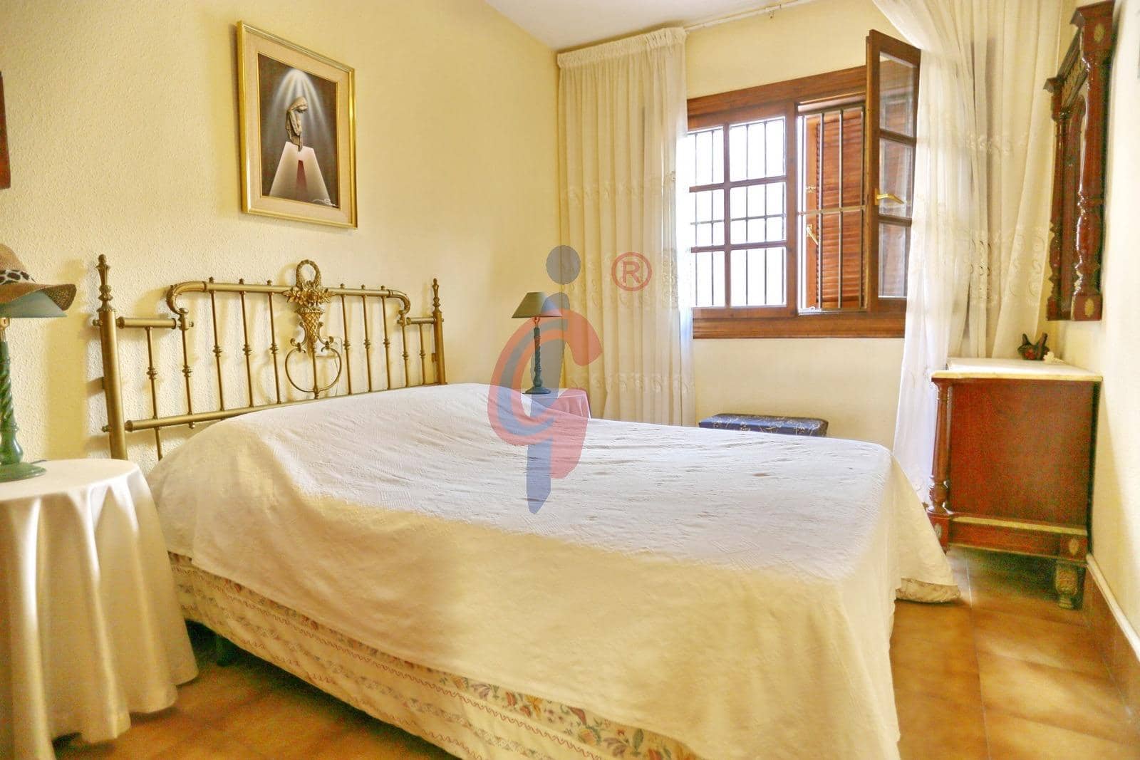 4 slaapkamer Appartement te koop in Guardamar del Segura - € 319.990 (Ref: 9860209)