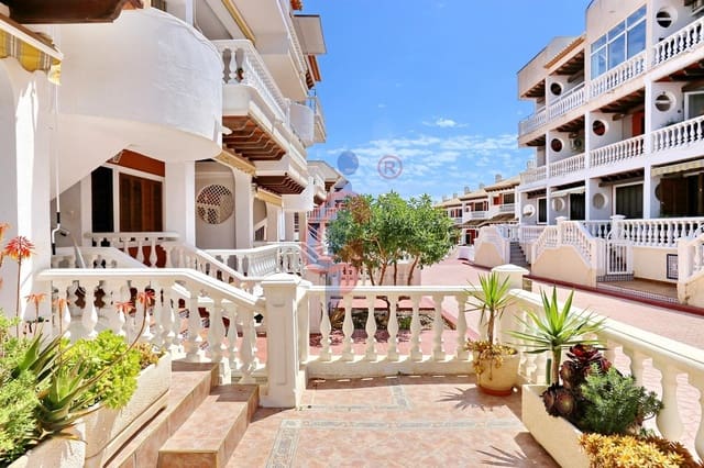 4 sypialnia Apartament na sprzedaż w Guardamar Playa, Guardamar del Segura - 319 990 € (Ref: 9860209)