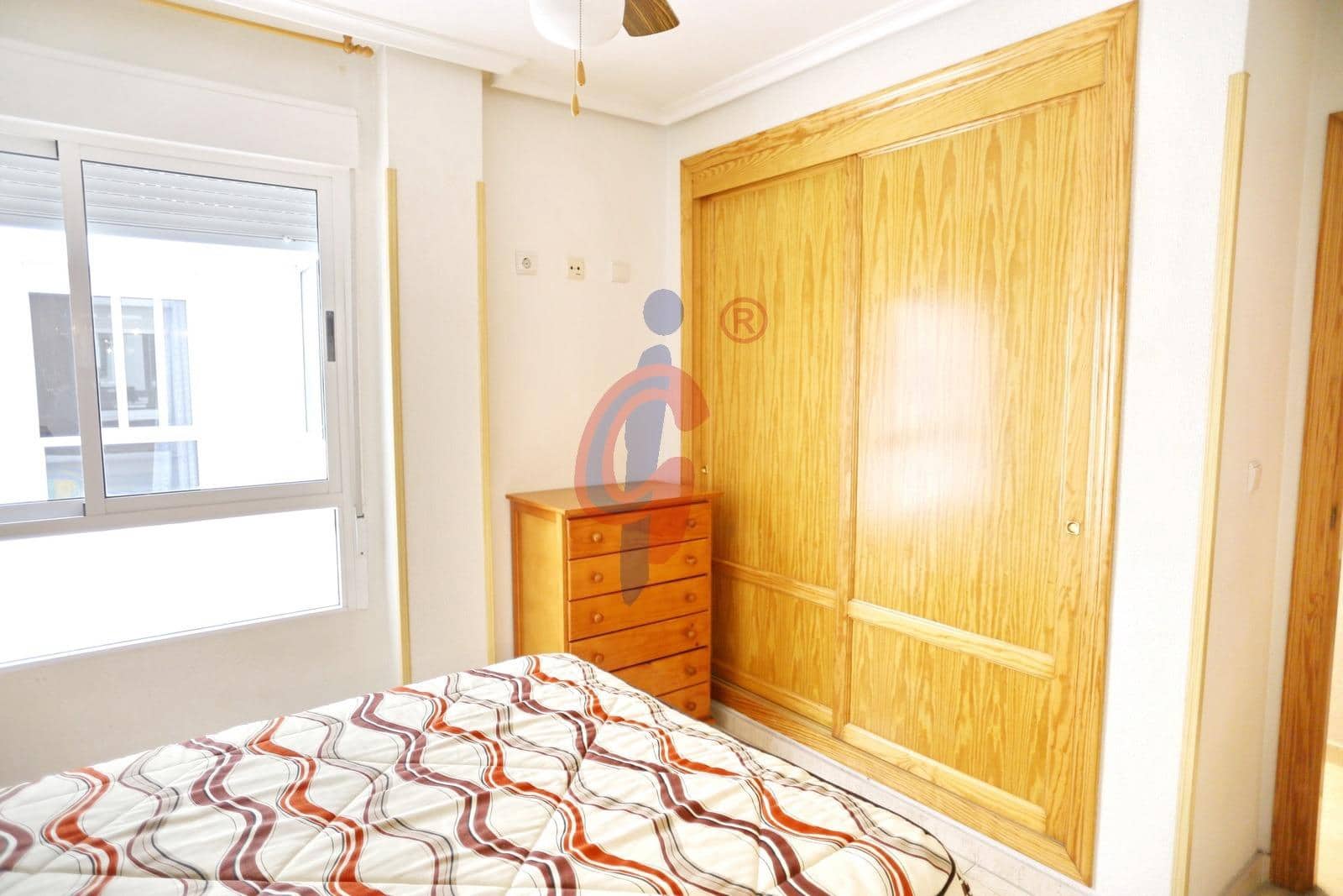 2 soveværelse Lejlighed til salg i Guardamar del Segura med garage - € 199.950 (Ref: 9861967)