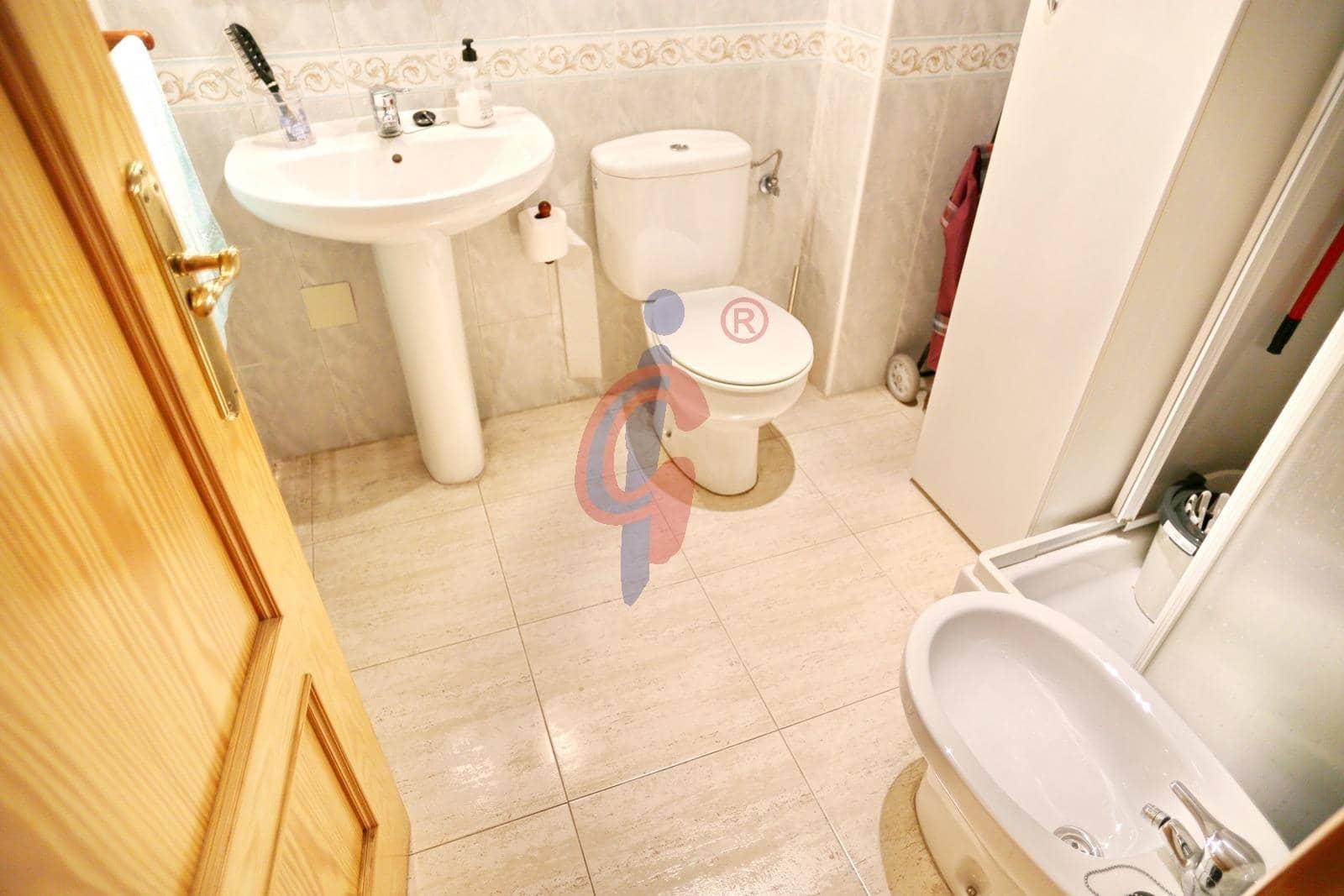 2 soveværelse Lejlighed til salg i Guardamar del Segura med garage - € 199.950 (Ref: 9861967)