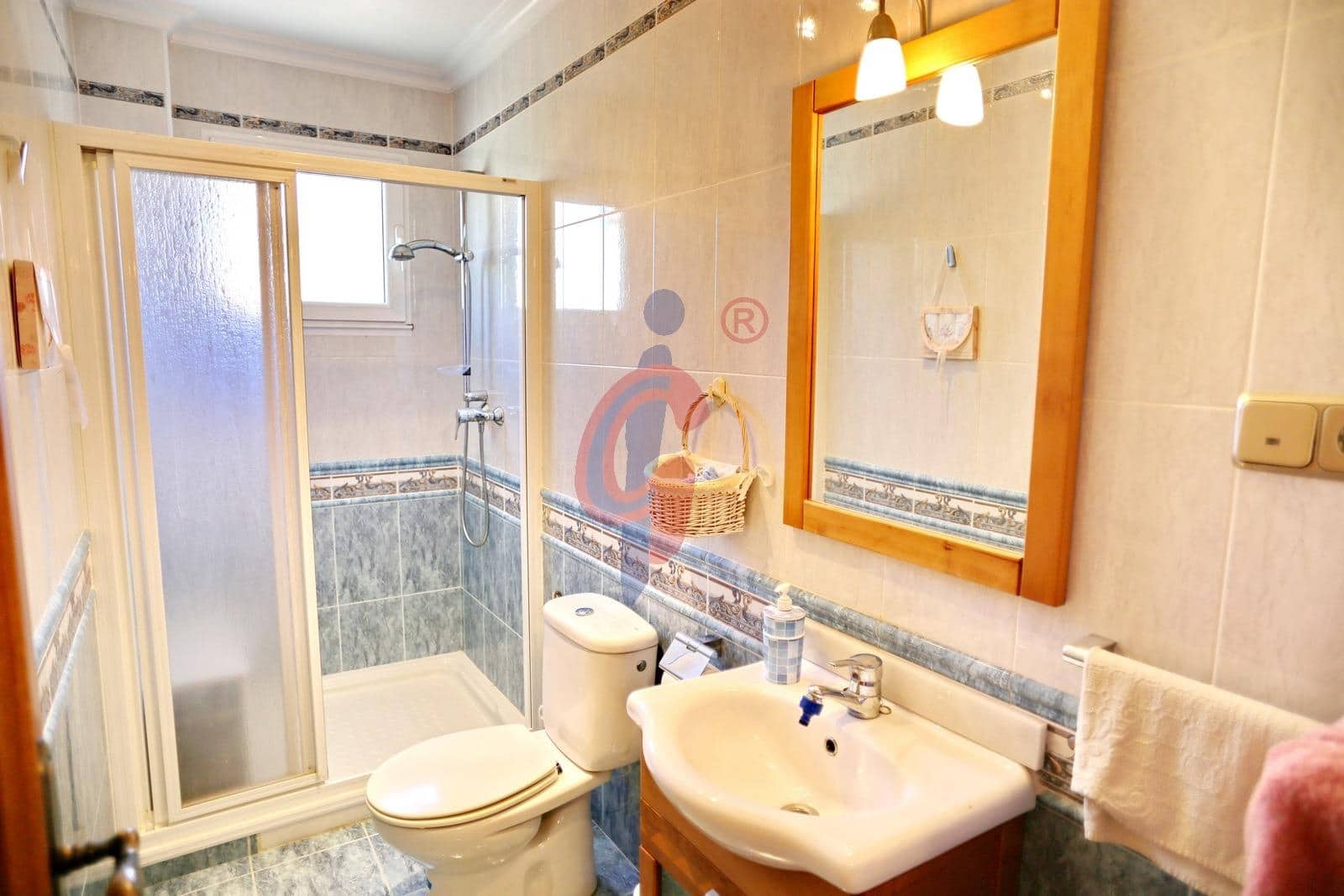 5 bedroom Villa for sale in San Fulgencio with pool garage - € 449,500 (Ref: 9861968)