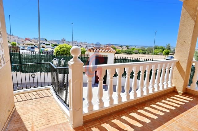 5 Zimmer Villa zu verkaufen in San Fulgencio mit Pool Garage - 449.500 € (Ref: 9861968)