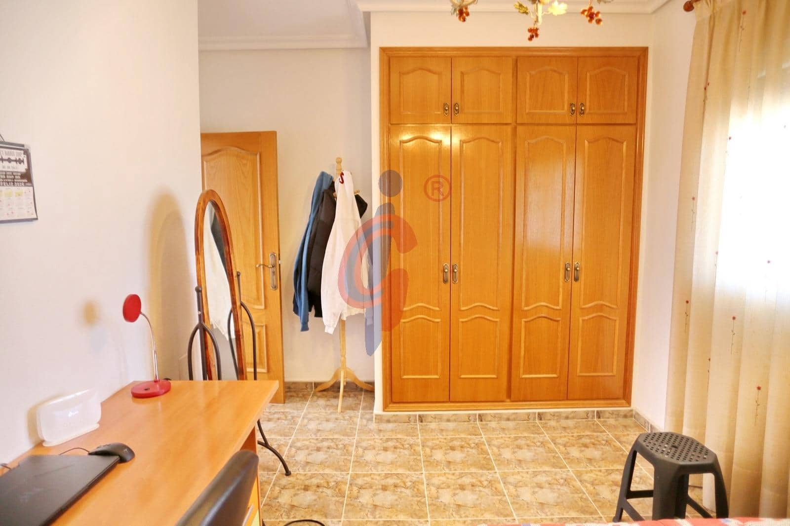 5 bedroom Villa for sale in San Fulgencio with pool garage - € 449,500 (Ref: 9861968)